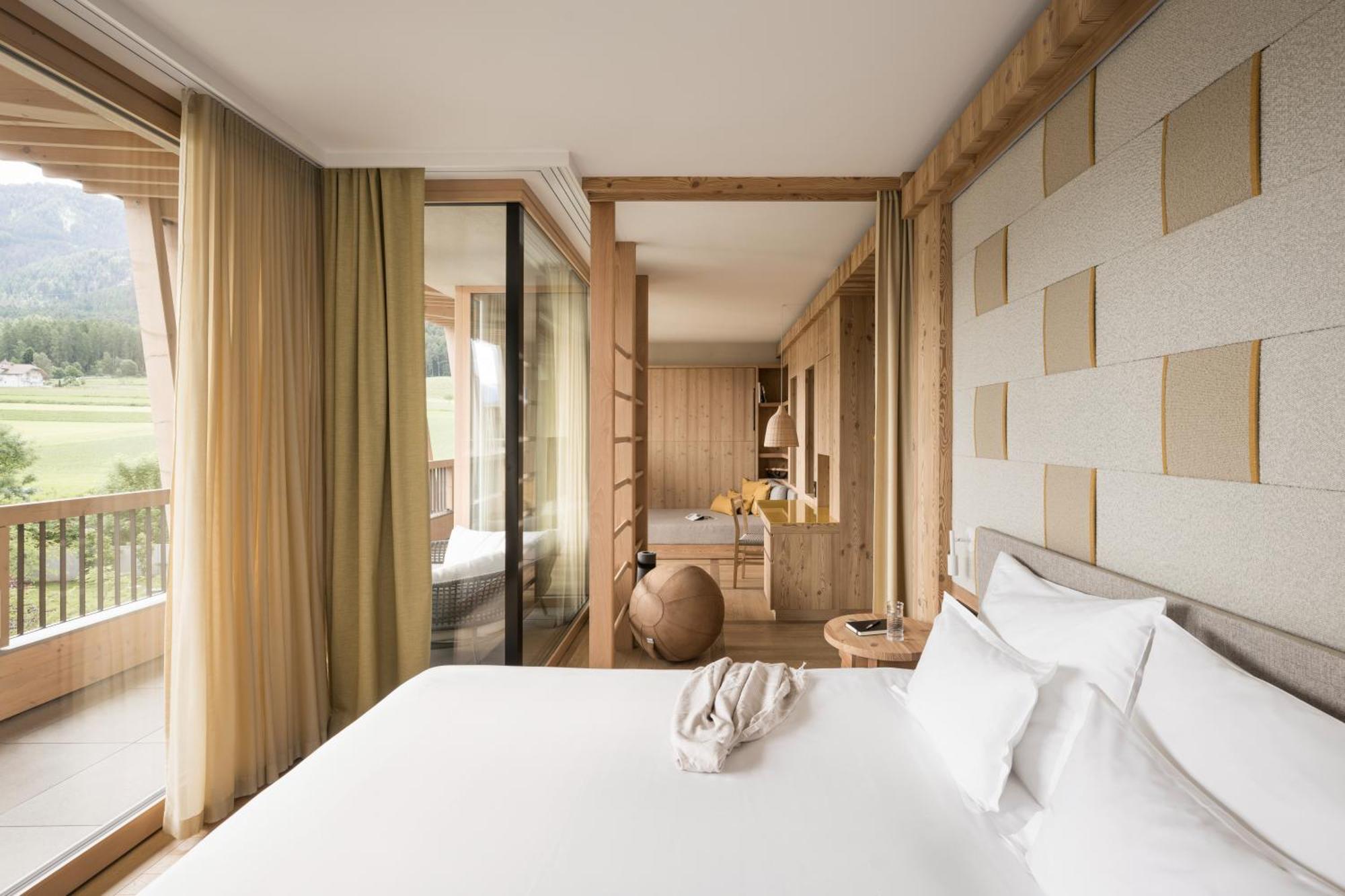 Falkensteiner Hotel Kronplatz - The Leading Hotels Of The World (Adults Only) Рисконе Номер фото A room at the Hotel 7132 Samarkand